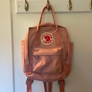 Fjallraven Kanken Mini Pink Backpack